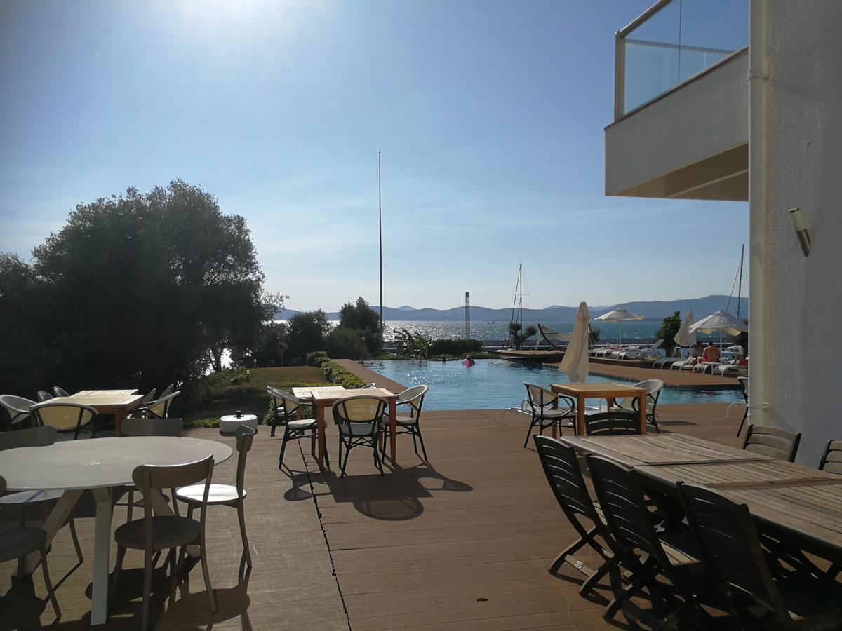 Egesu Marina Guest House Гюллюк Екстер'єр фото