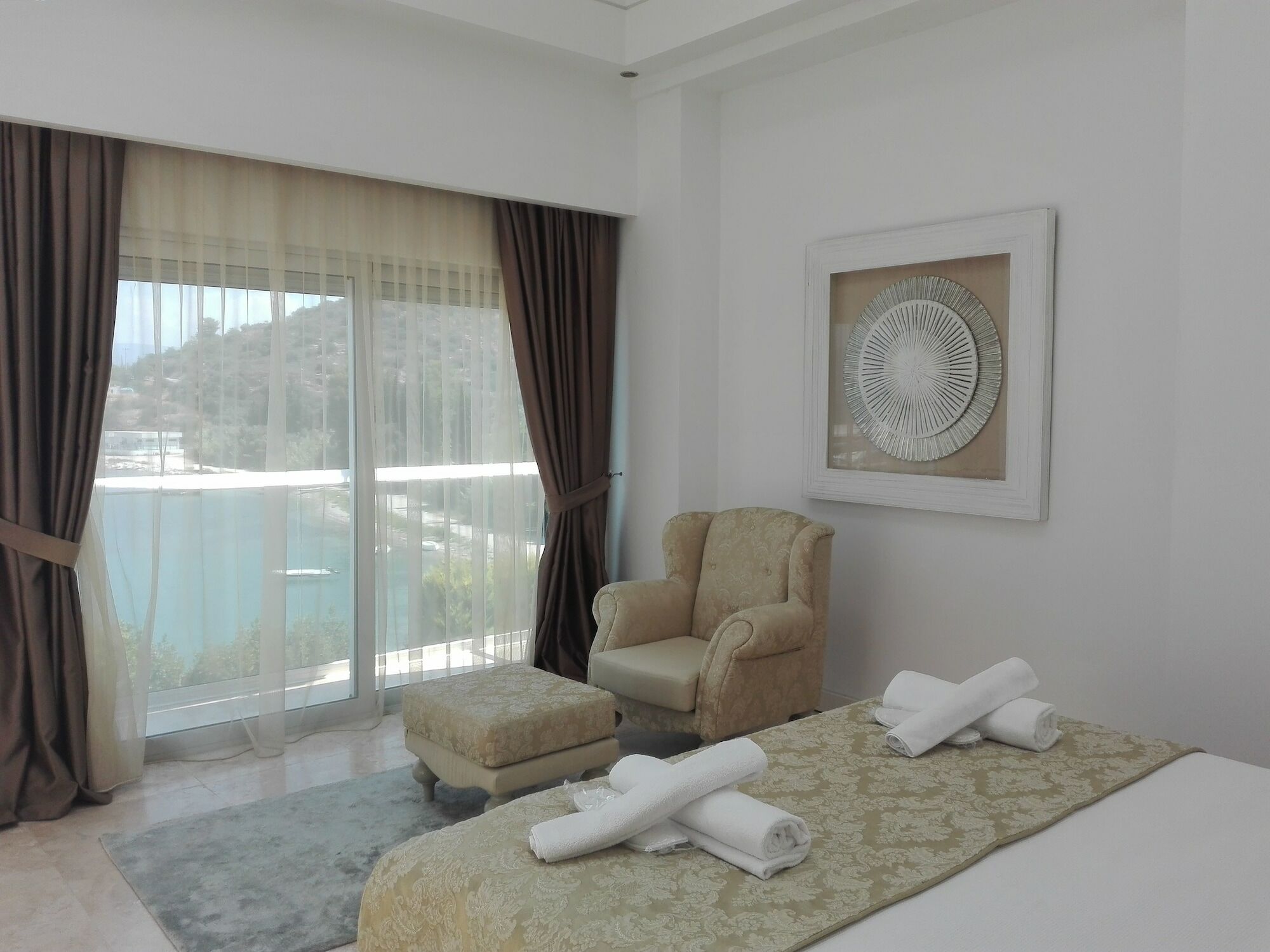 Egesu Marina Guest House Гюллюк Екстер'єр фото